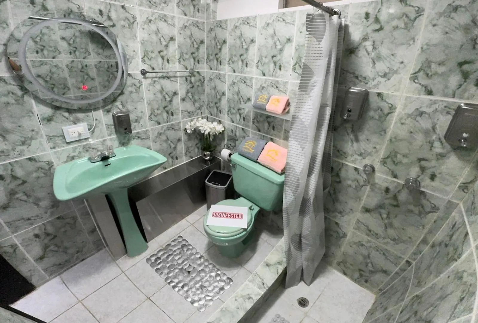 Hotel Gold House Oro Quito Hotel del amor